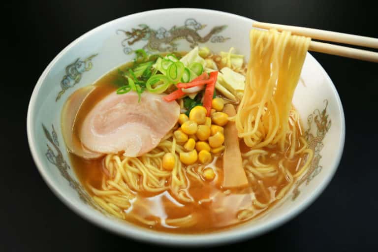 味噌ラーメンの発祥と歴史とは？札幌の元祖をご紹介！【動画】 雑学カンパニー