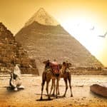 エジプトの三大ピラミッドの1つは爆破されたことがあるという雑学