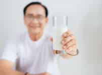 北海道に「牛乳で乾杯条例」を制定した町があるという雑学