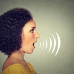 自分の声を録音すると違う人の声に聞こえる理由に関する雑学